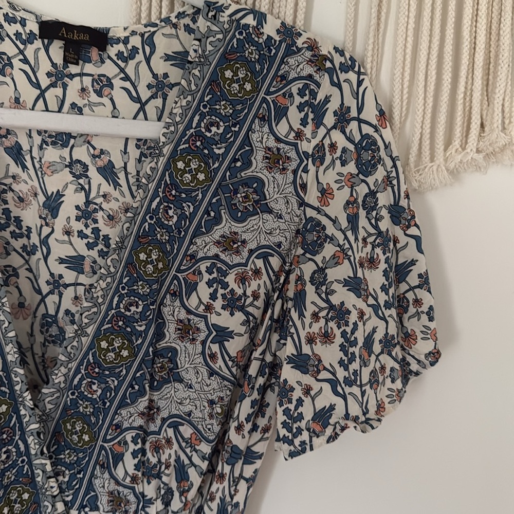 Amabella blue cream floral wrap dress - Picture 4 of 6